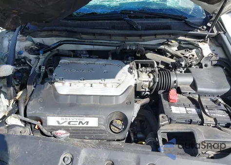 2011 Honda Accord 3.5 Ex-L from USA, damaged, VIN 1HGCP3F85BA004891